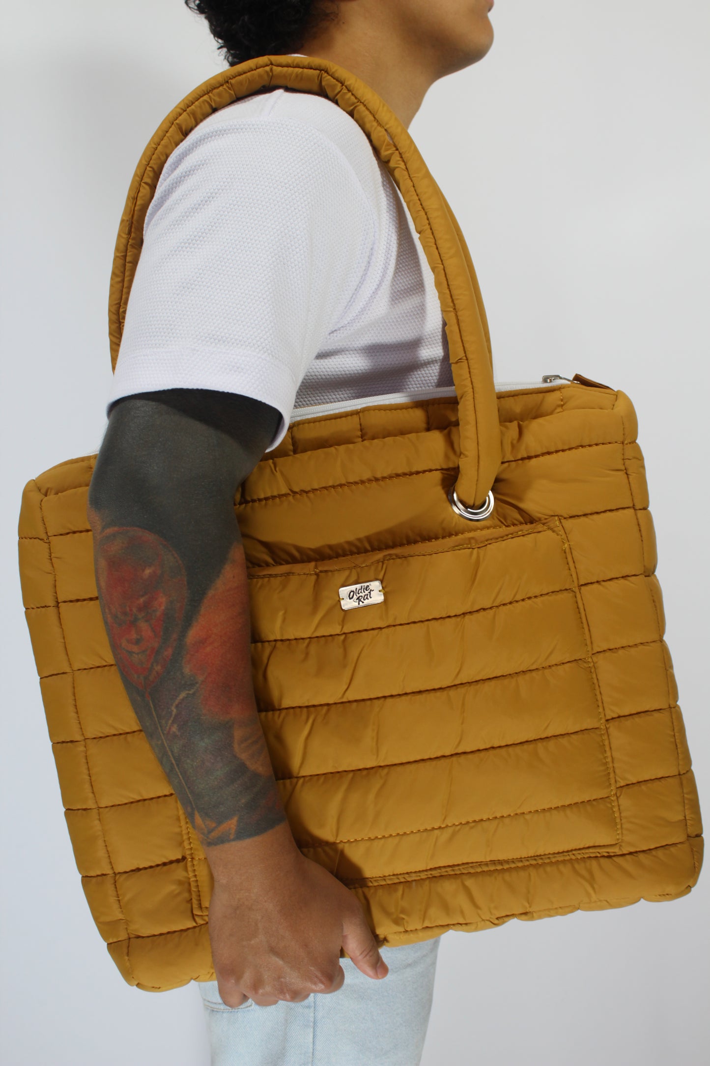Essy Puffer - Gold & Cream