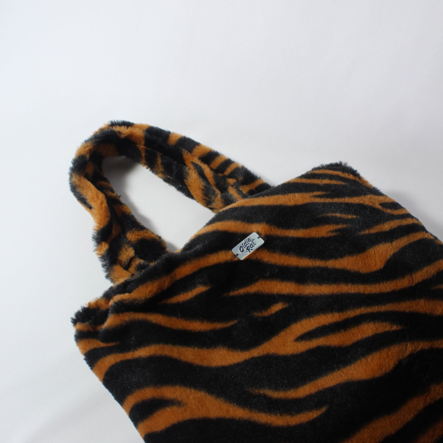 Essy Zafari - Tiger