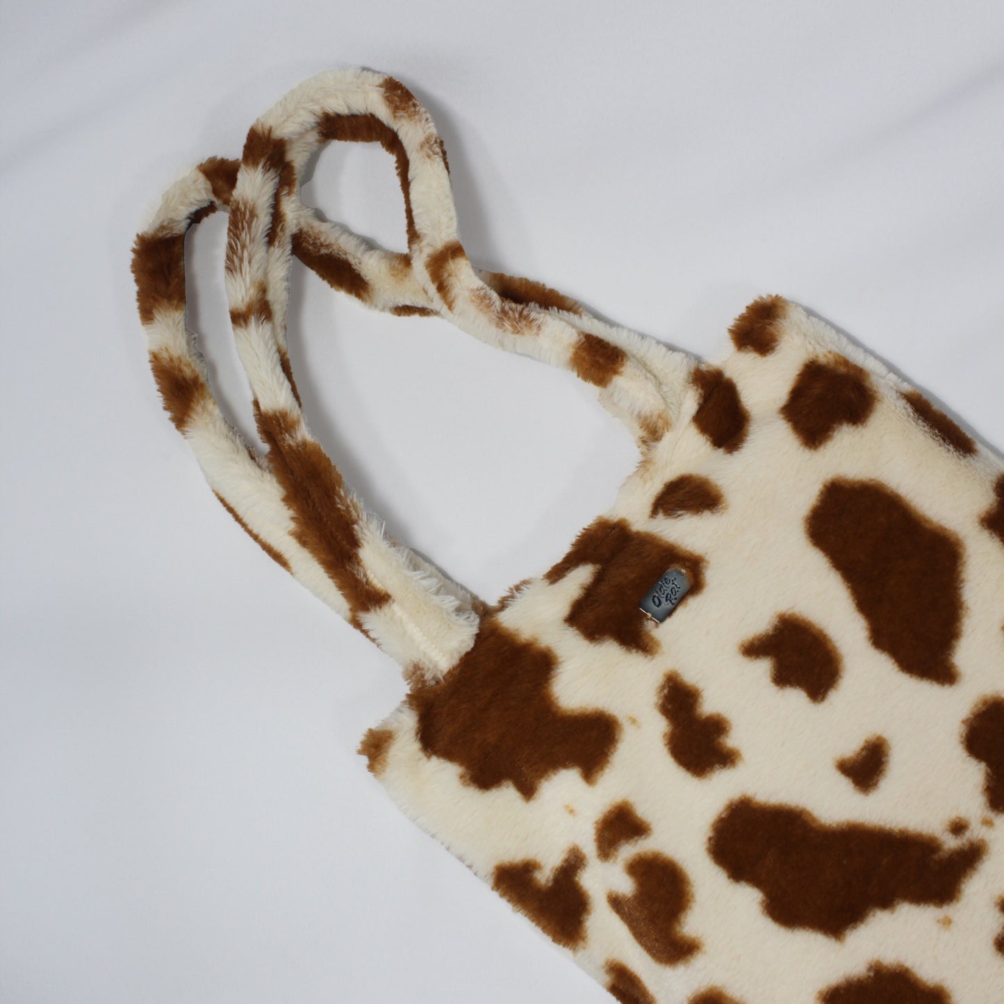Essy Zafari - Cow