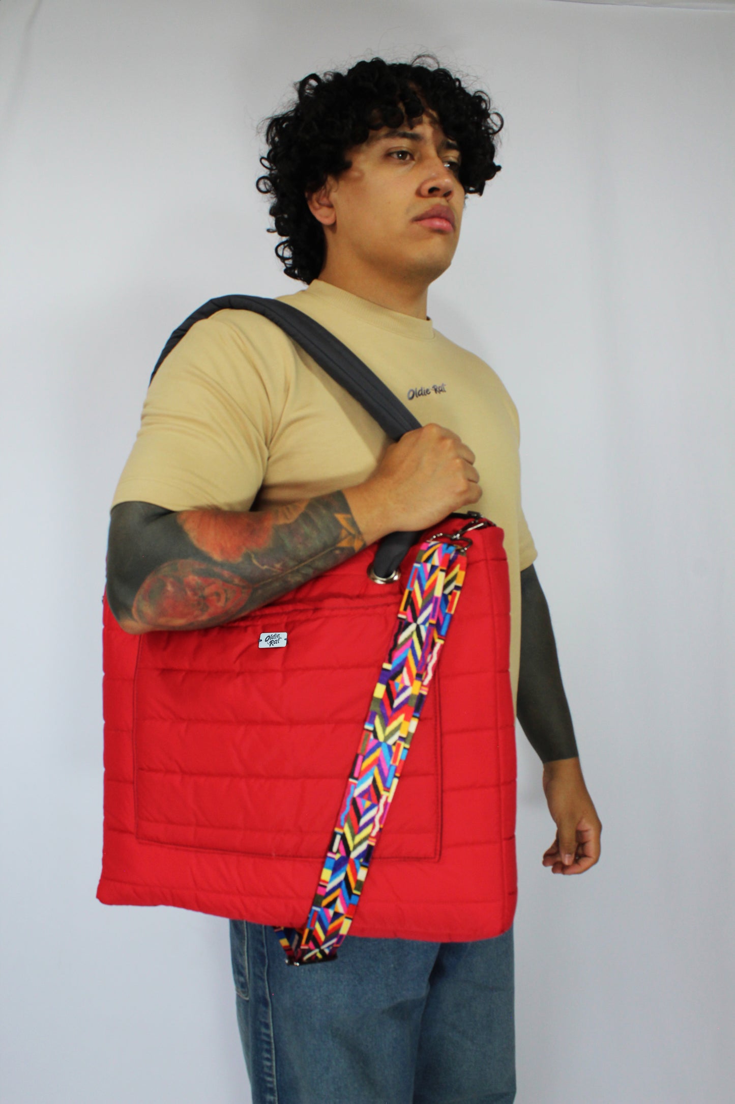 Essy Puffer - Grey & Red