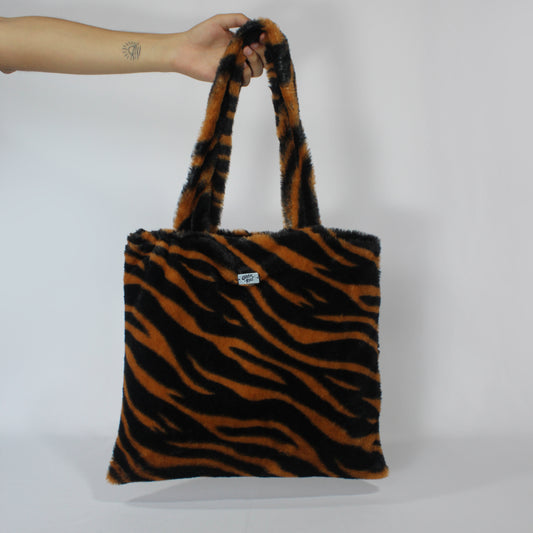 Essy Zafari - Tiger