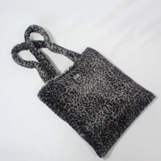 Essy Zafari - Leopard